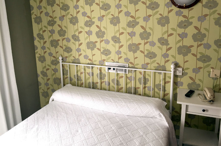 Hotel La Quinta Куэ Экстерьер фото