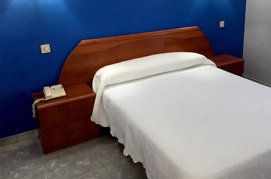Hotel La Quinta Куэ Экстерьер фото